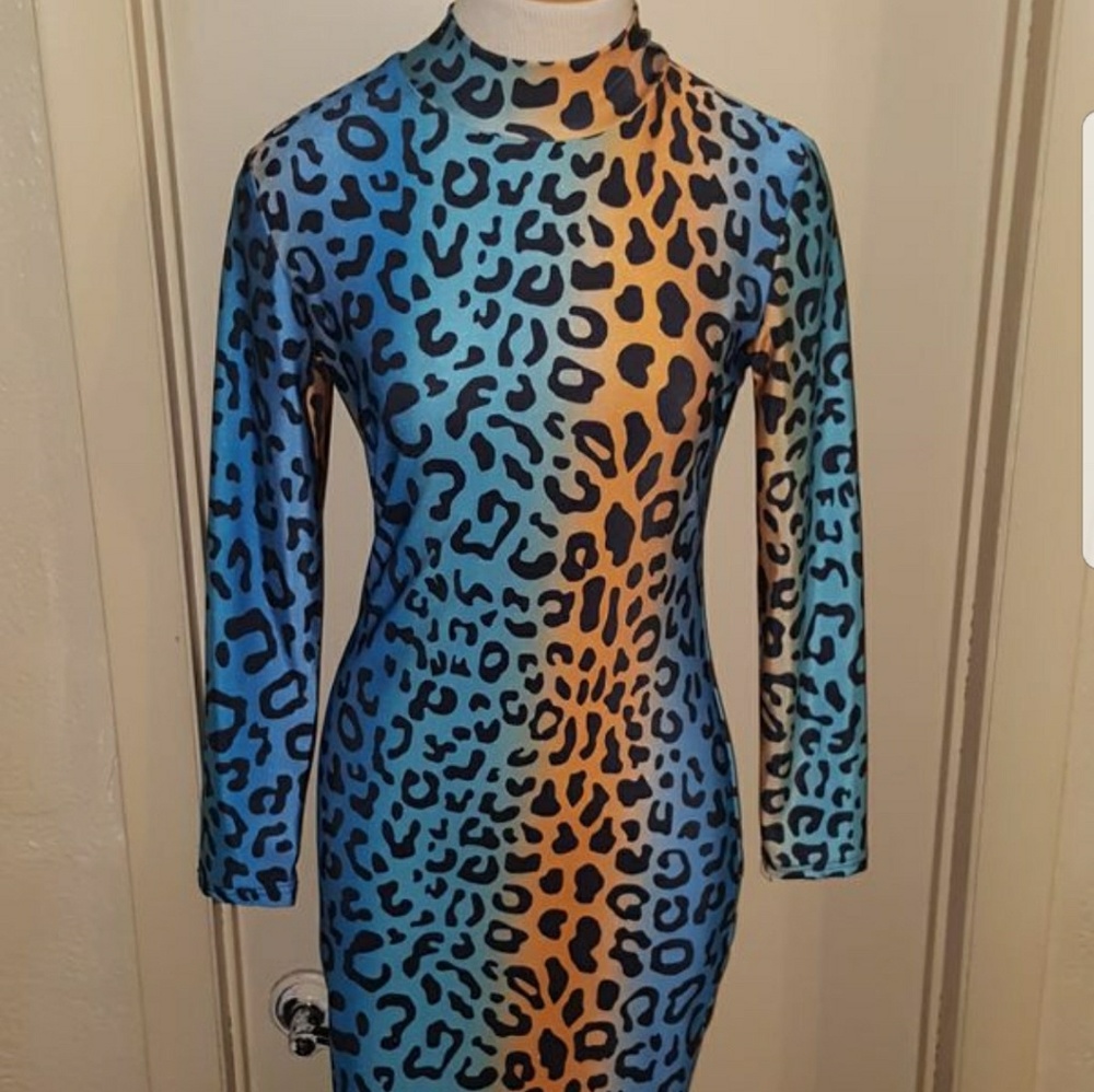 Ladies cheetah print dress